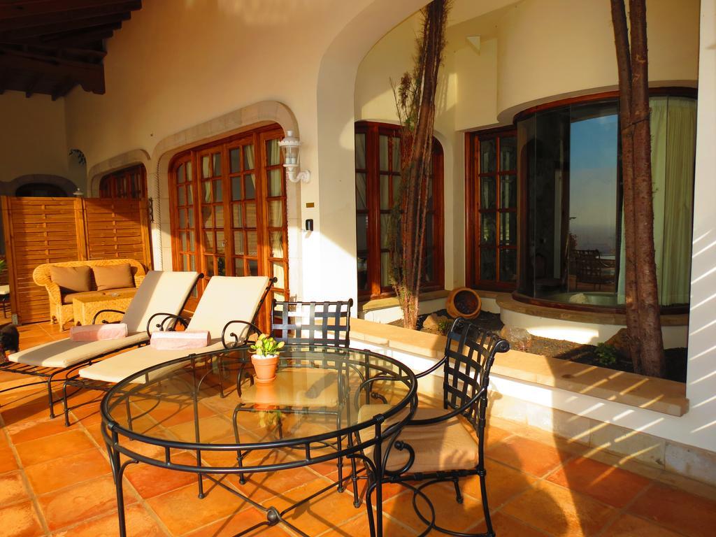 Heaven In Europe 88 Villa Santa Úrsula Екстериор снимка