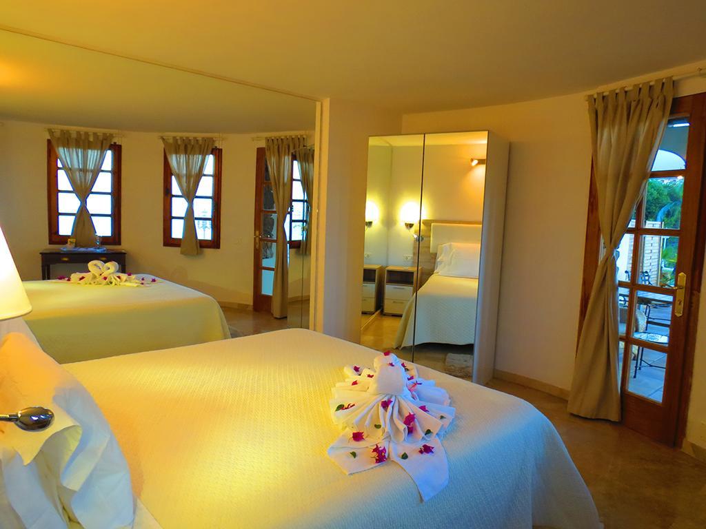 Heaven In Europe 88 Villa Santa Úrsula Екстериор снимка